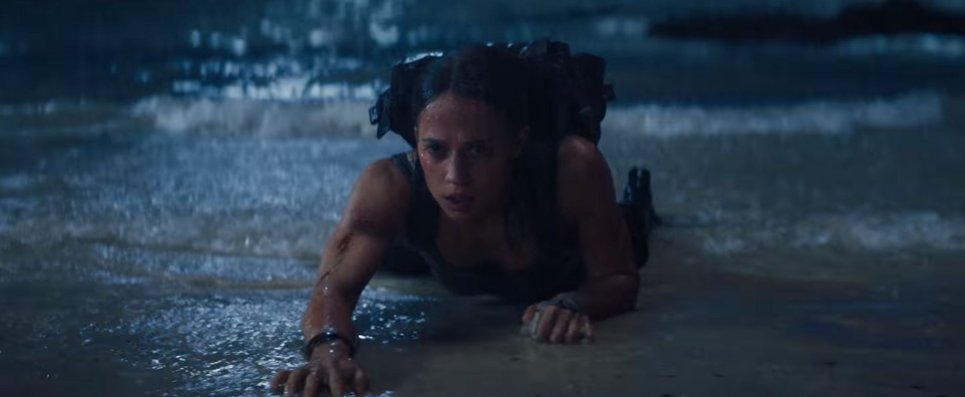 Vikander in water Tomb Raider