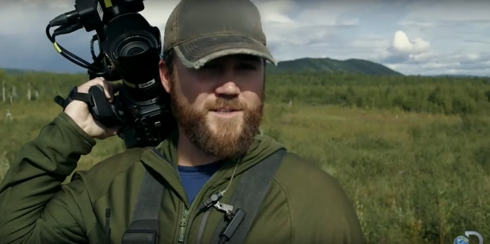 Camera Man from Yukon Men Discovery