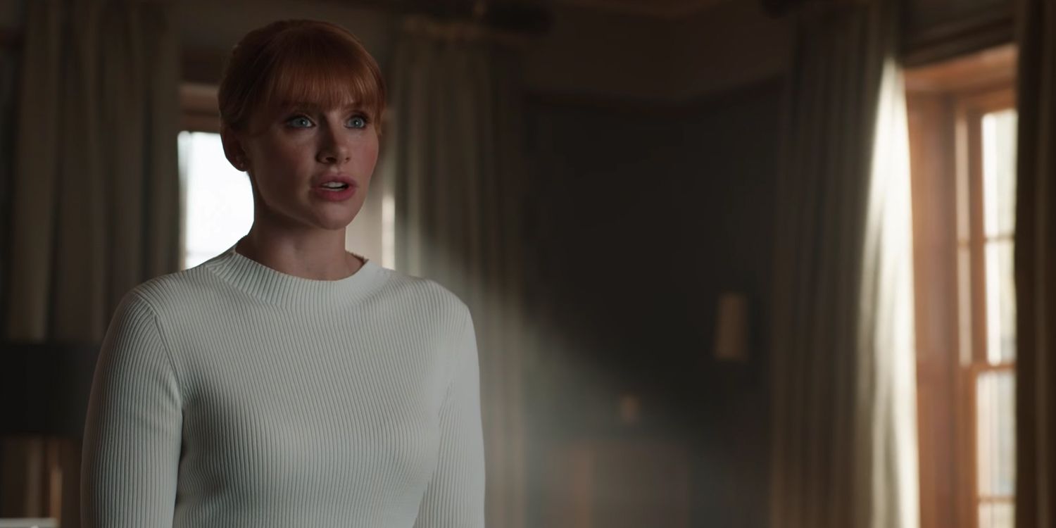 An image of Claire standing in the living room in Jurassic World: Fallen Kingdom