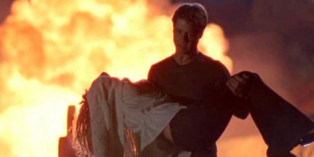 Ryan Atwood and Marissa Cooper death scene season 3 finale of The OC