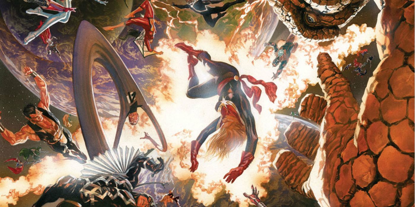 Captain Marvel fighting against other heroes in Secret Wars comic