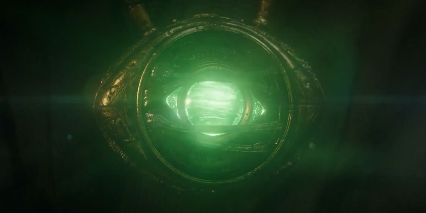 Time Stone Eye of Agamotto in Doctor Strange