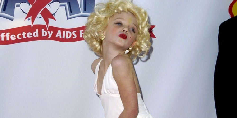 Elle Fanning In Marilyn Monroe Costume