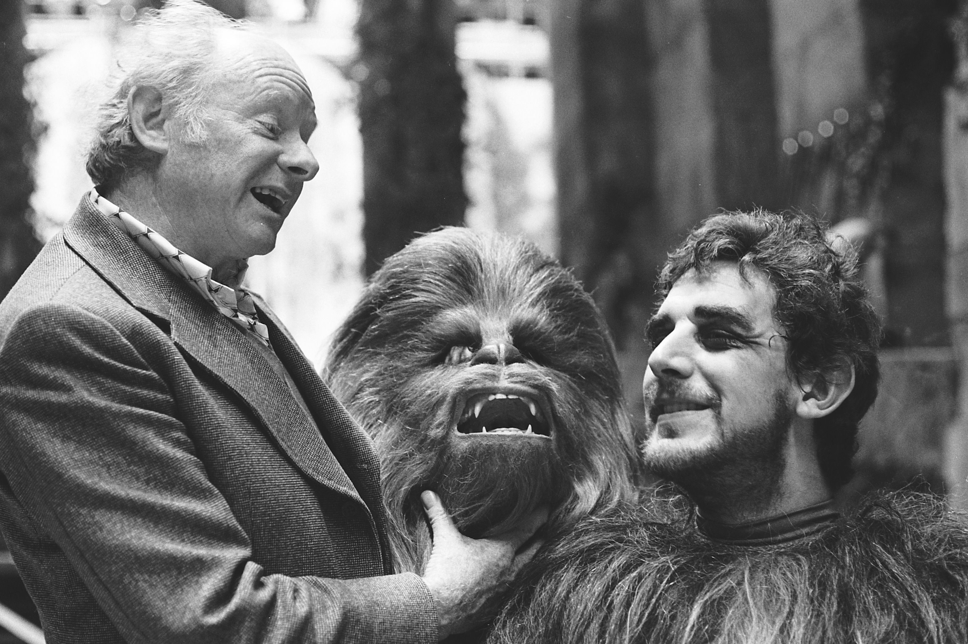 Makeup artist Stuart Freeborn and Peter Mayhew rehearse Chewbacca’s lines