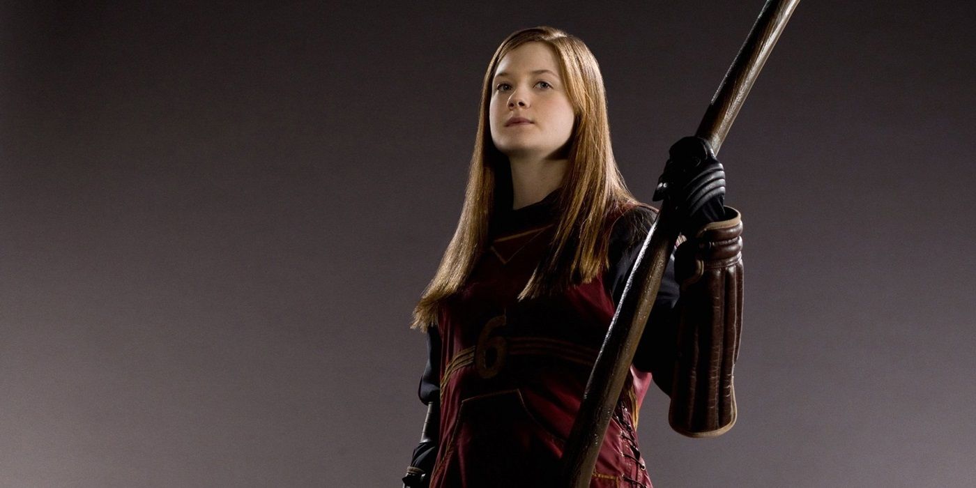 bonnie wright as ginny weasley in quidditch uniform