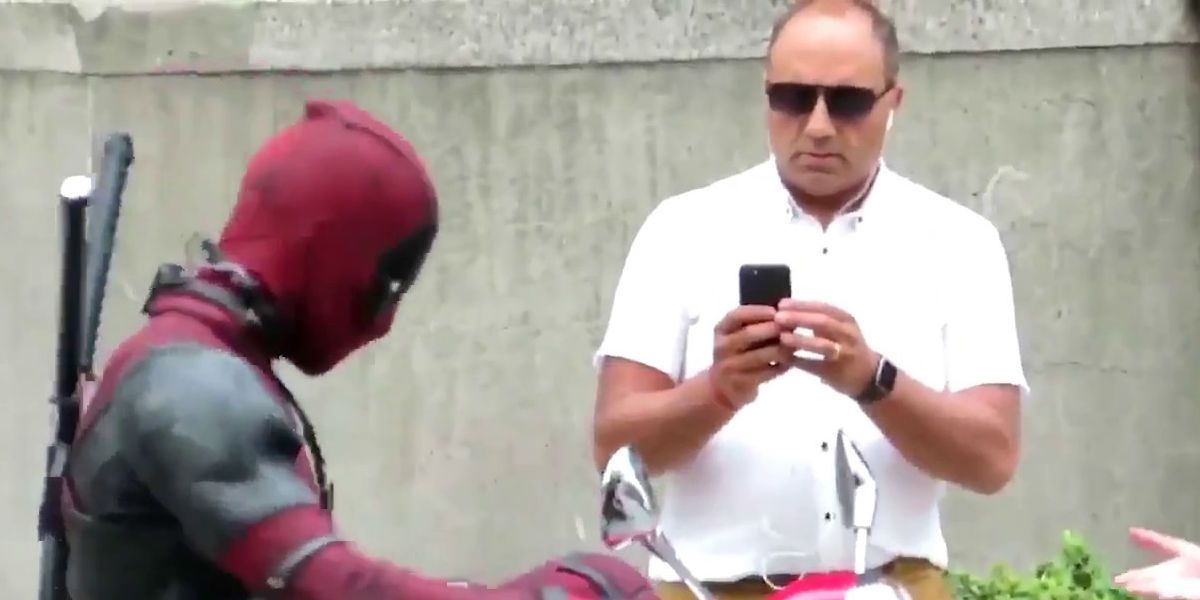 Deadpool 2 - bystander taking picture