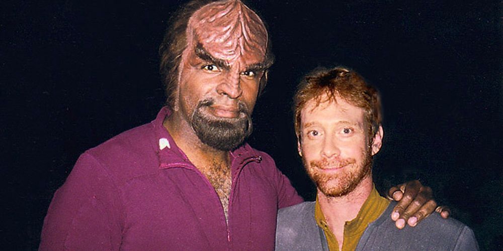 Michael Dorn and Bill Mumy behind the scenes of Star Trek: Deep Space Nine