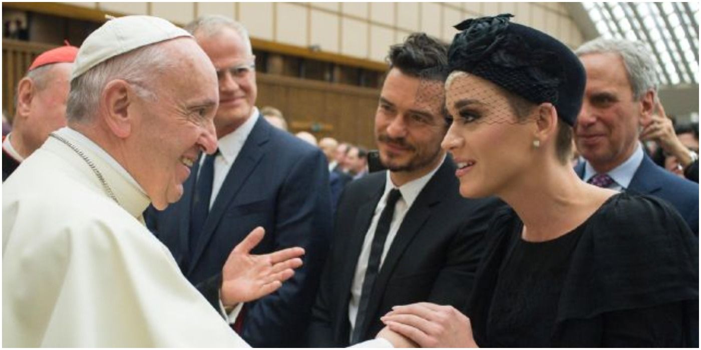 Katy Perry and Orlando Bloom meet Pope Francis