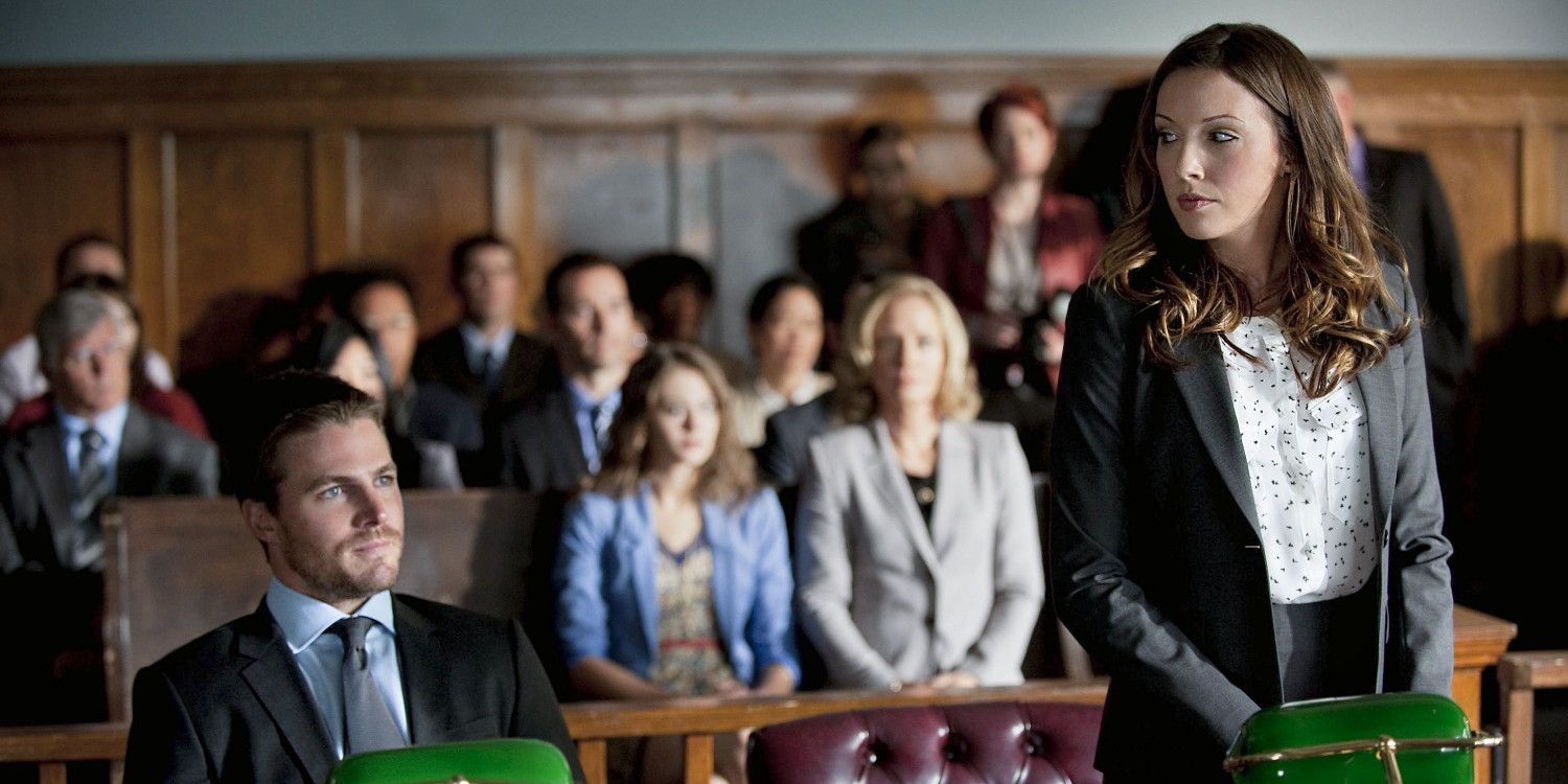 Arrow Laurel Lance Oliver Queen in Courtroom Katie Cassidy Stephen Amell