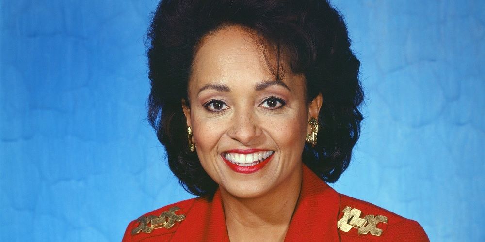 Daphne Maxwell Red as Aunt Vivian Banks #2 in The Fresh Prince of Bel Air