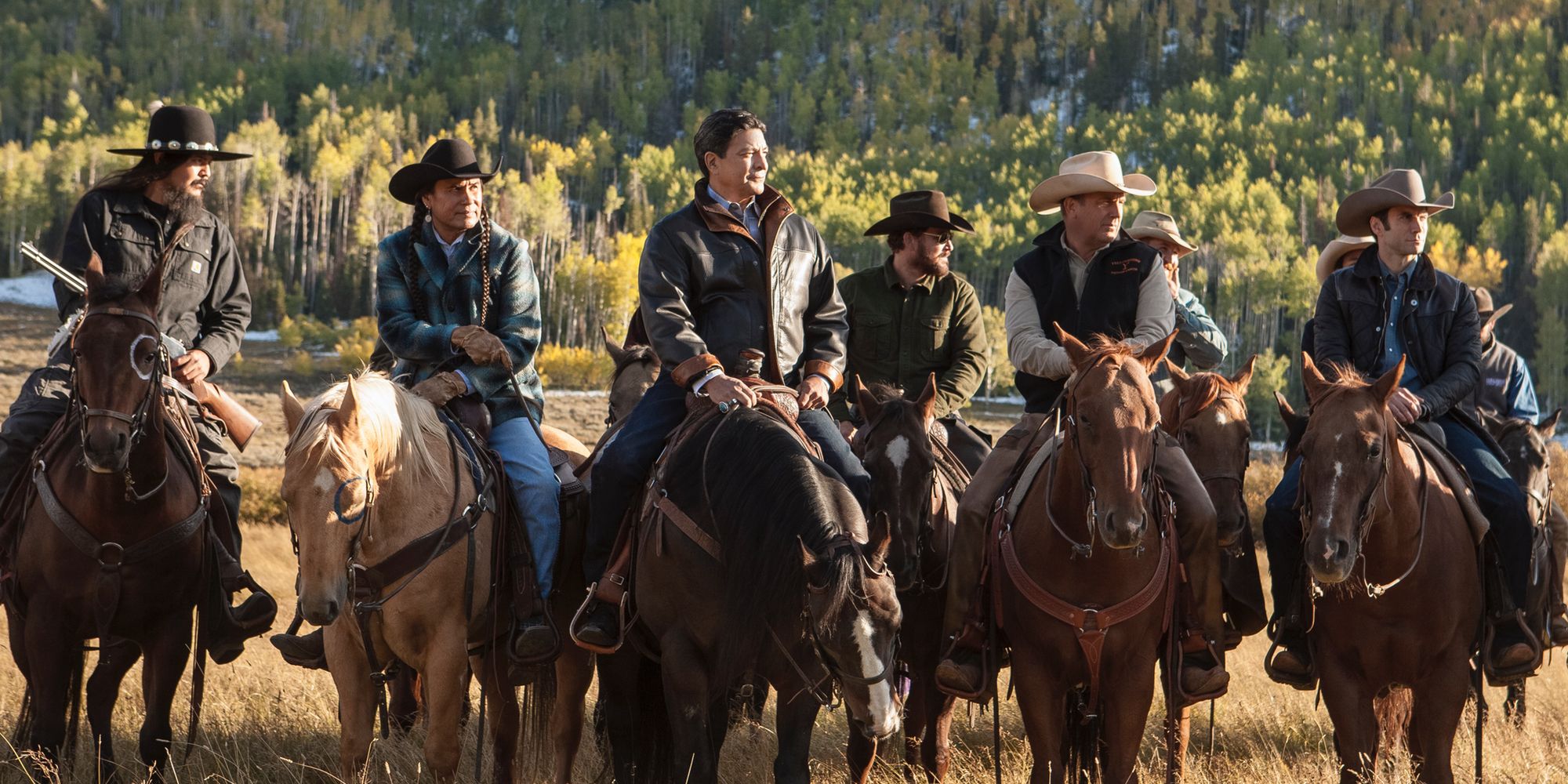 Gil Birmingham Kevin Costner Cole Hauser e Wes Bentley em Yellowstone