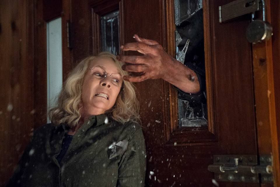 Halloween: Laurie Strode Tangles With Michael Myers in First Images