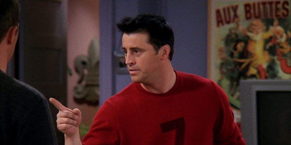 Friends: 20 Things Wrong With Joey We All Choose To Ignore