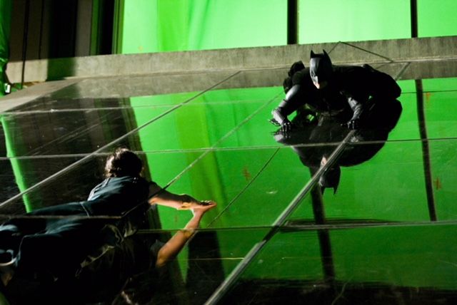 Dark Knight Behind The Scenes Scaling The Building