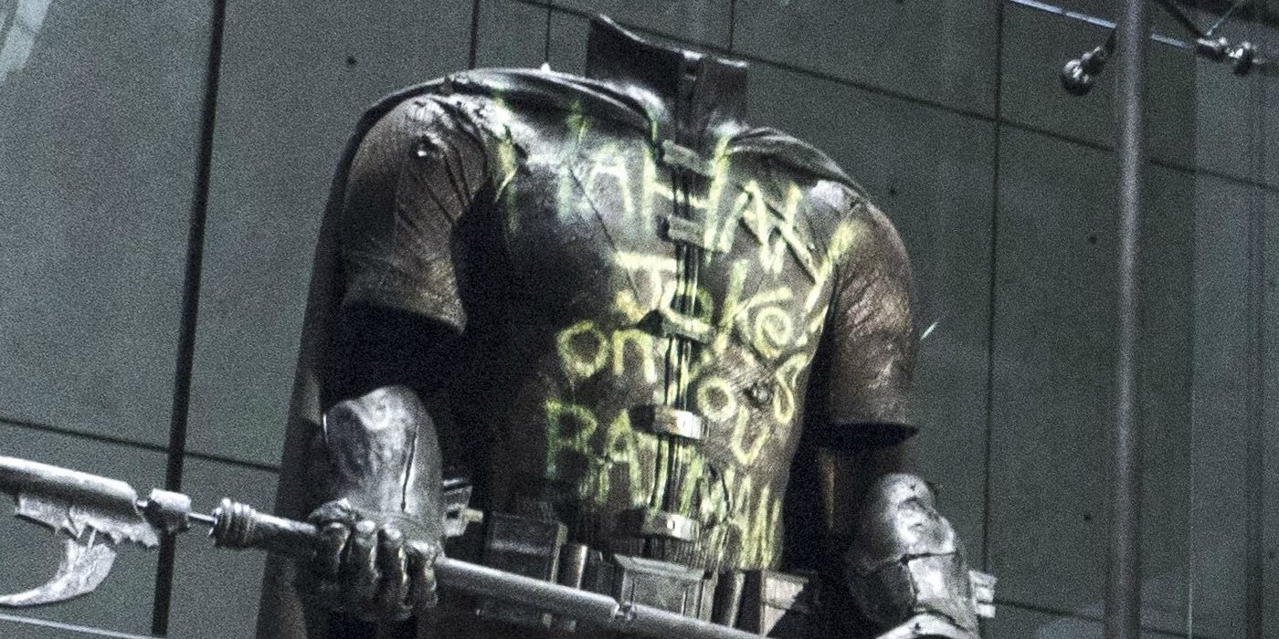 Joker's message on Robin's suit in Batman V Superman
