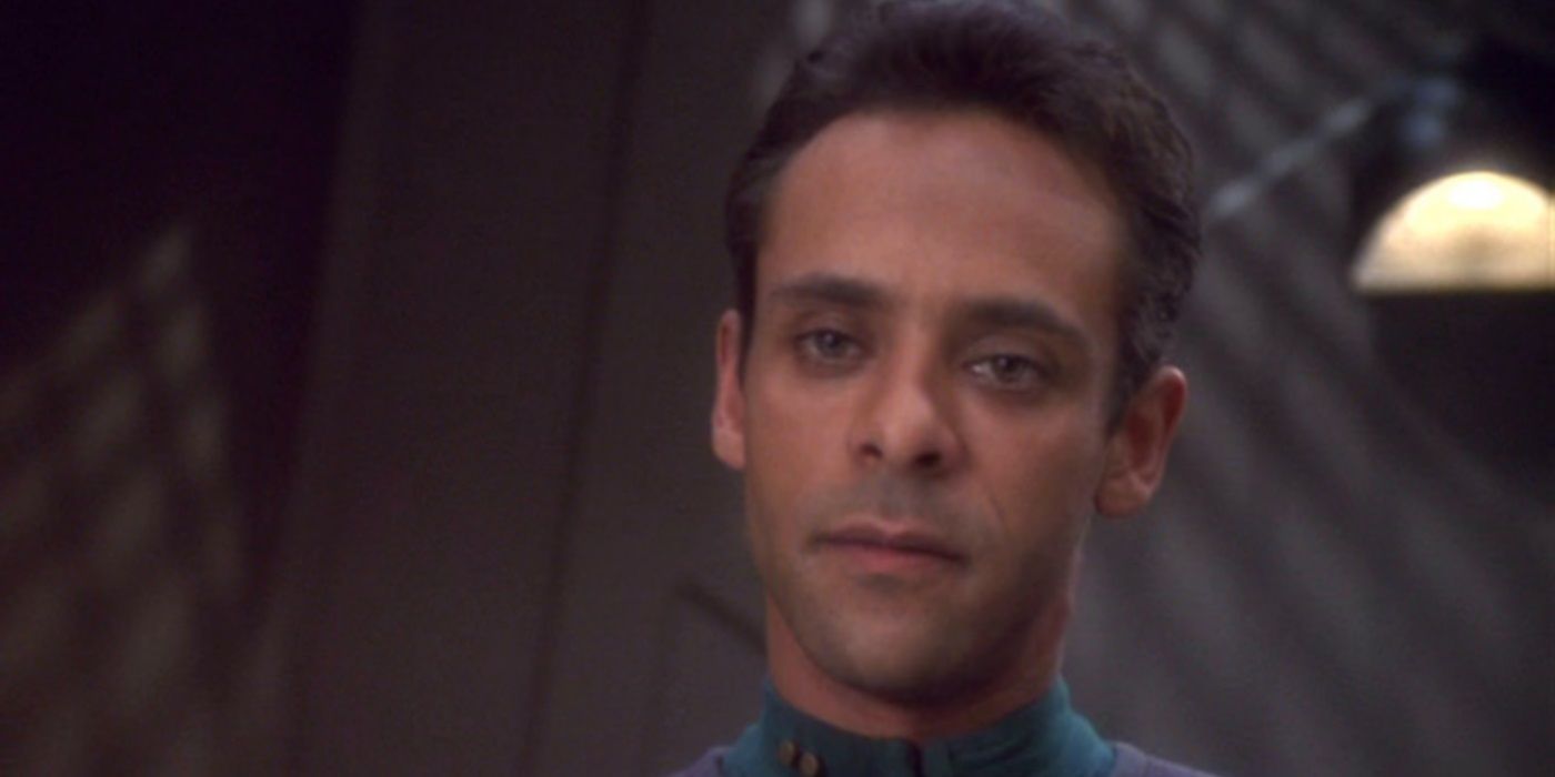 Alexander Siddig Dr. Bashir