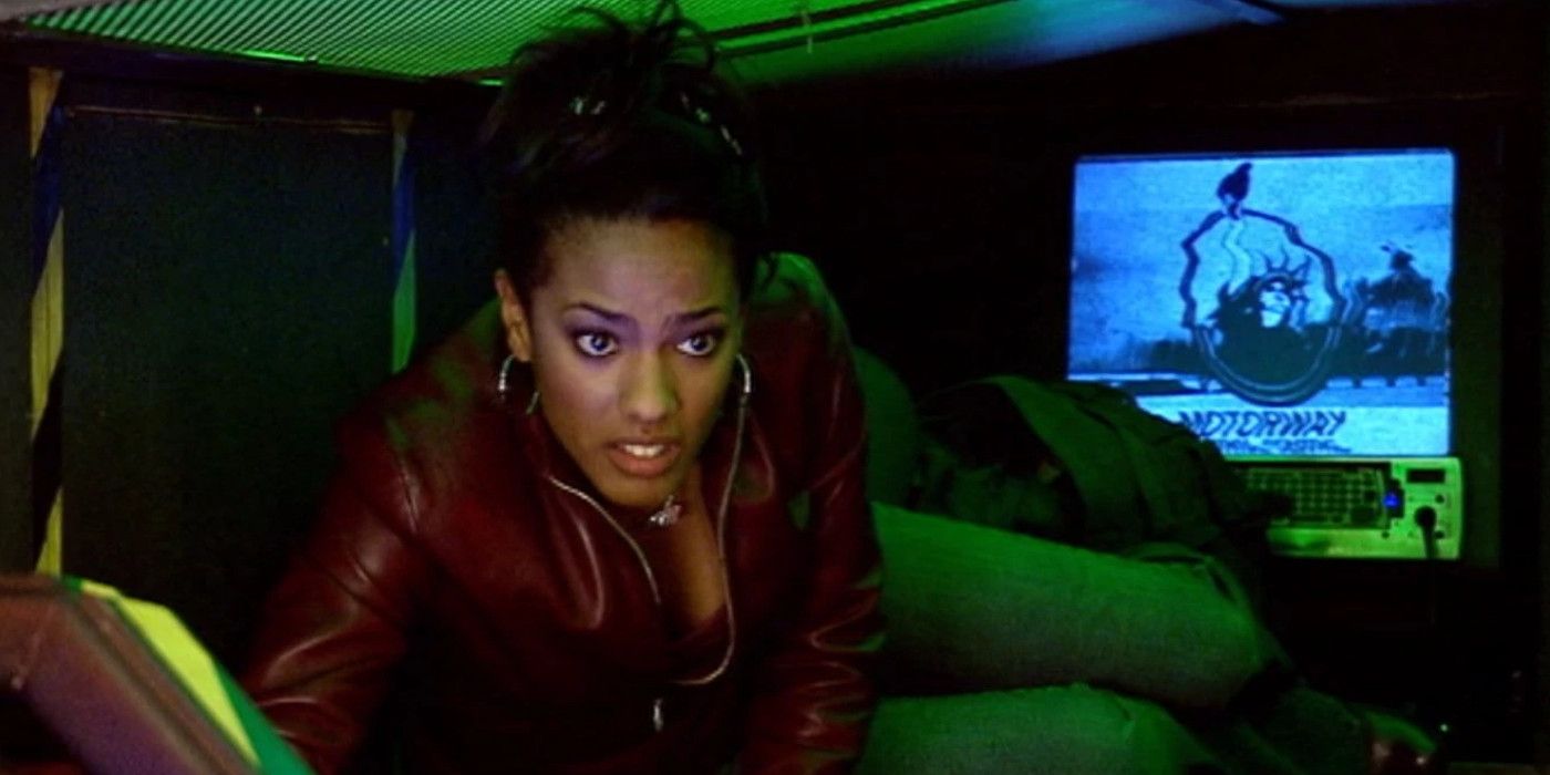 Martha Jones looking confused in Doctor Who