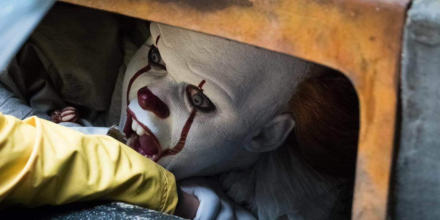 Pennywise Bites Georgie's arm in It