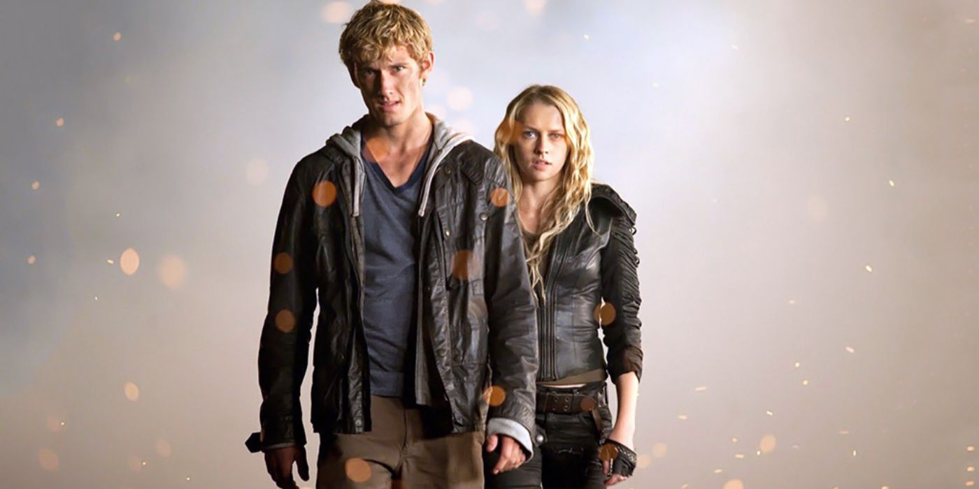 Alex Pettyfer e Theresa Palmer em Eu Sou o Número Quatro.