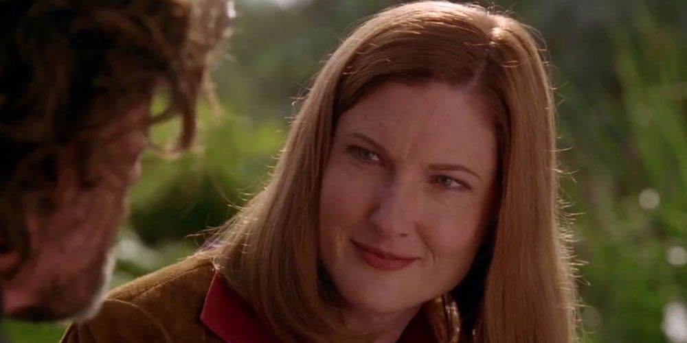 Martha Kent smiling at someone in Smallville