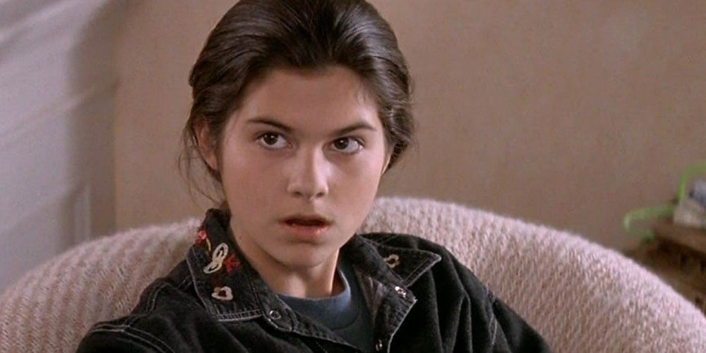 Lisa Jakub as Lydia Hillard in Mrs Doubtfire