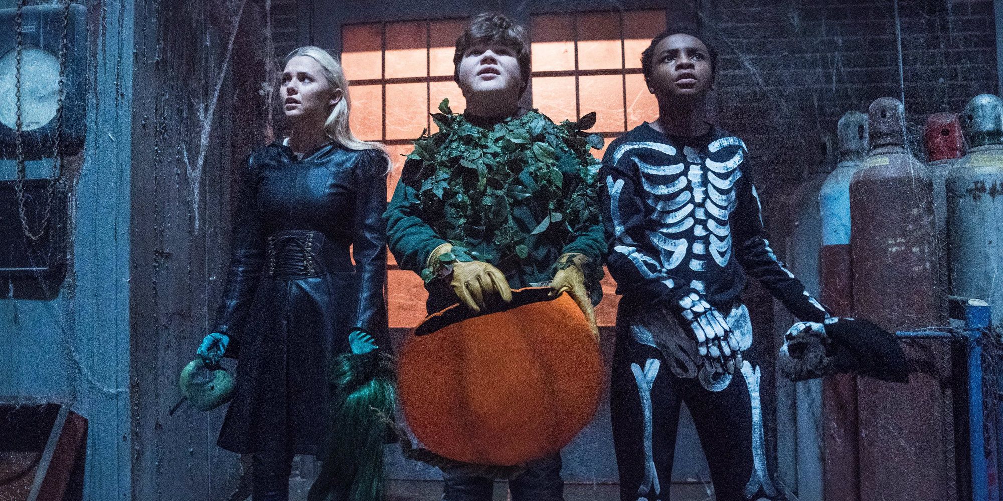 Madison Iseman Jeremy Ray Taylor and Caleel Harris trick or treating in Goosebumps 2