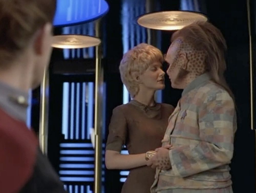 Neelix and Kes from Voyager