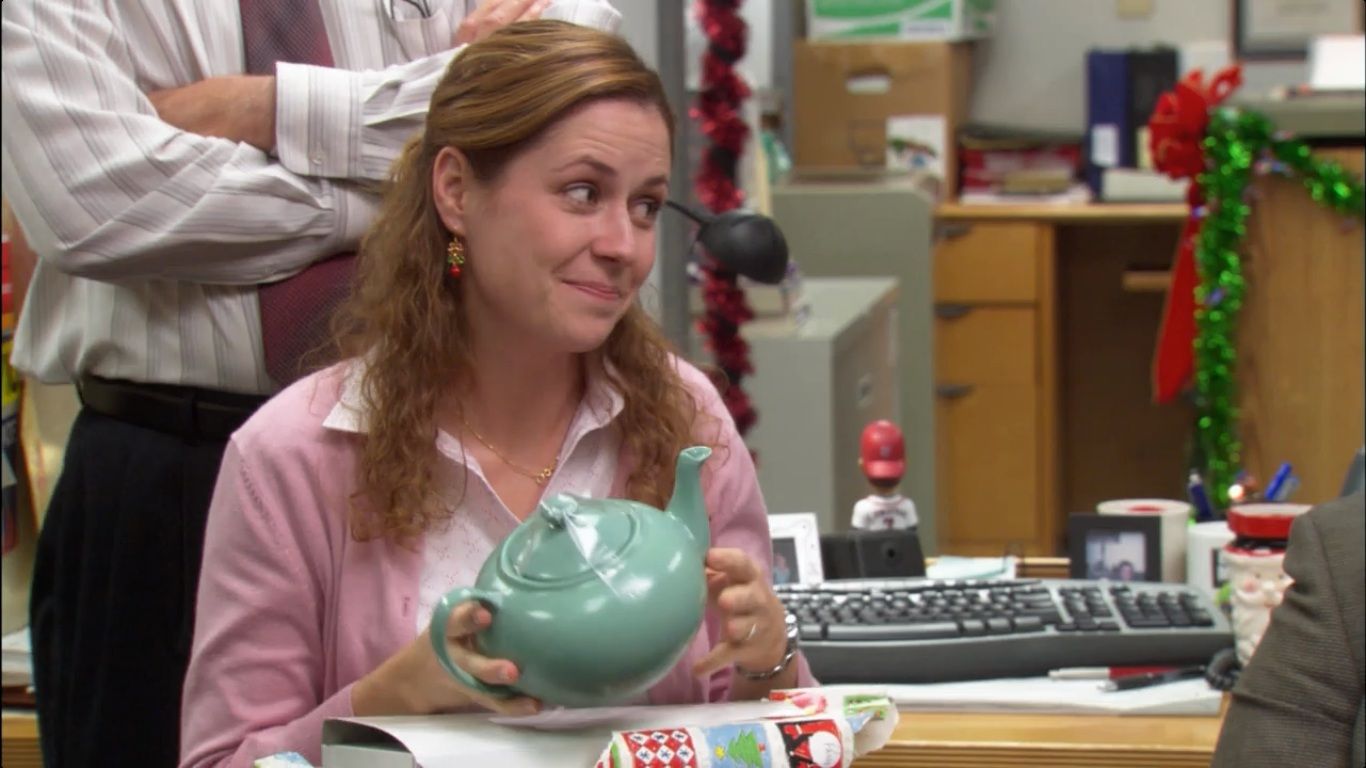 Pam holding the teapot The Office