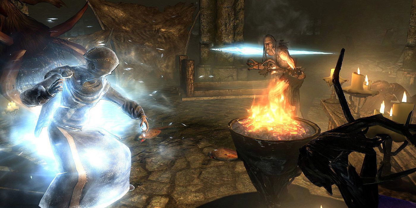 A sorcerer fights a Hagraven in Skyrim