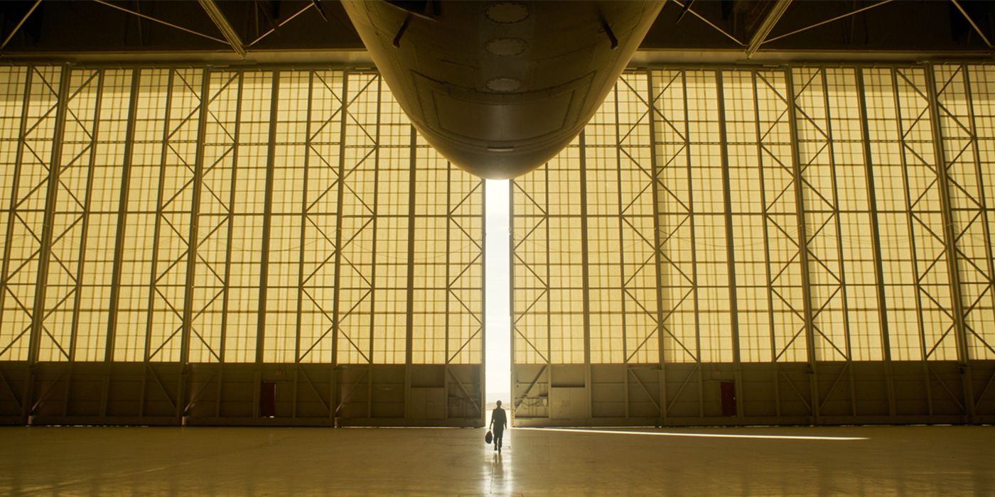 Brie Larson in Captain Marvel hangar