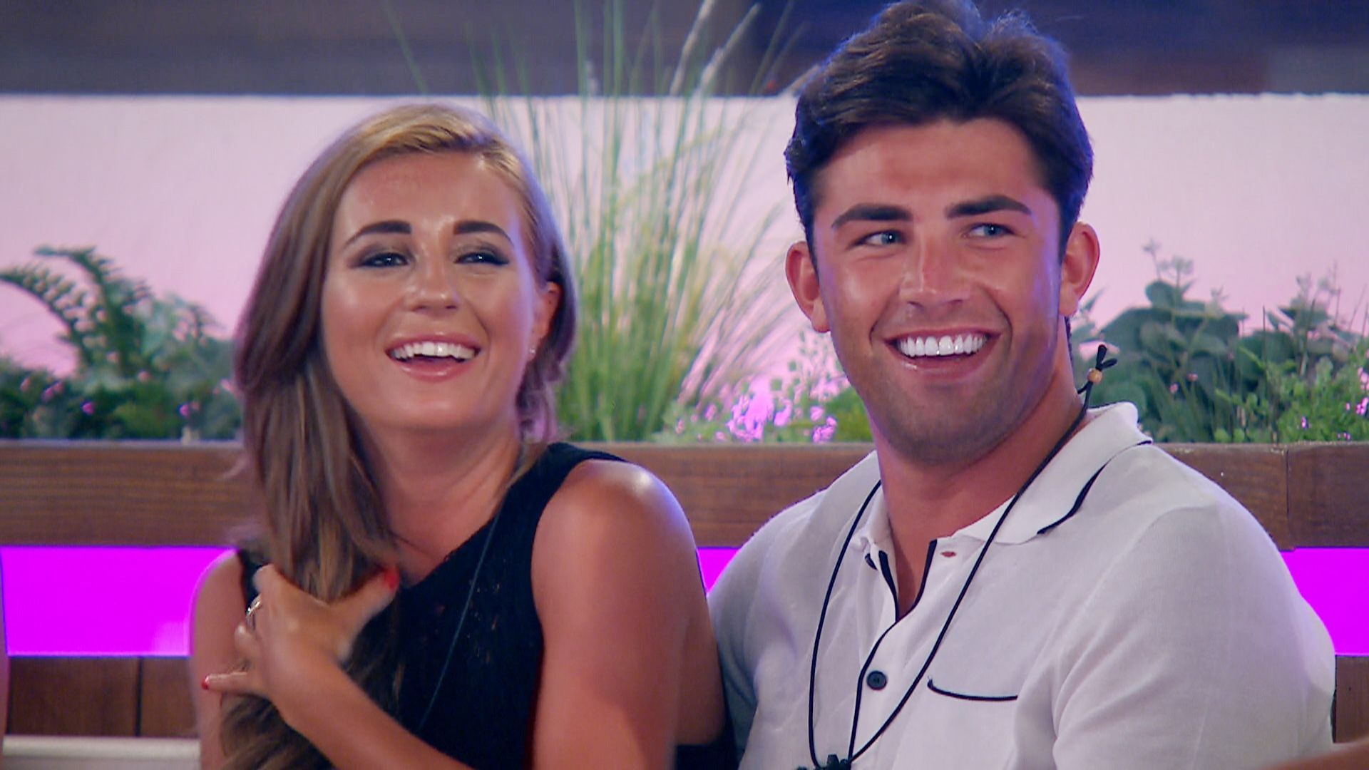 10 Best Love Island UK Couples Of All Time According To Reddit