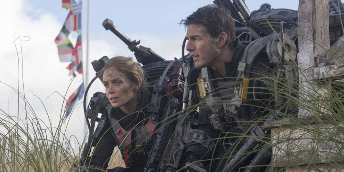 Tom Cruise and Emily Blunt in futuristic armor in Edge of Tomorrow