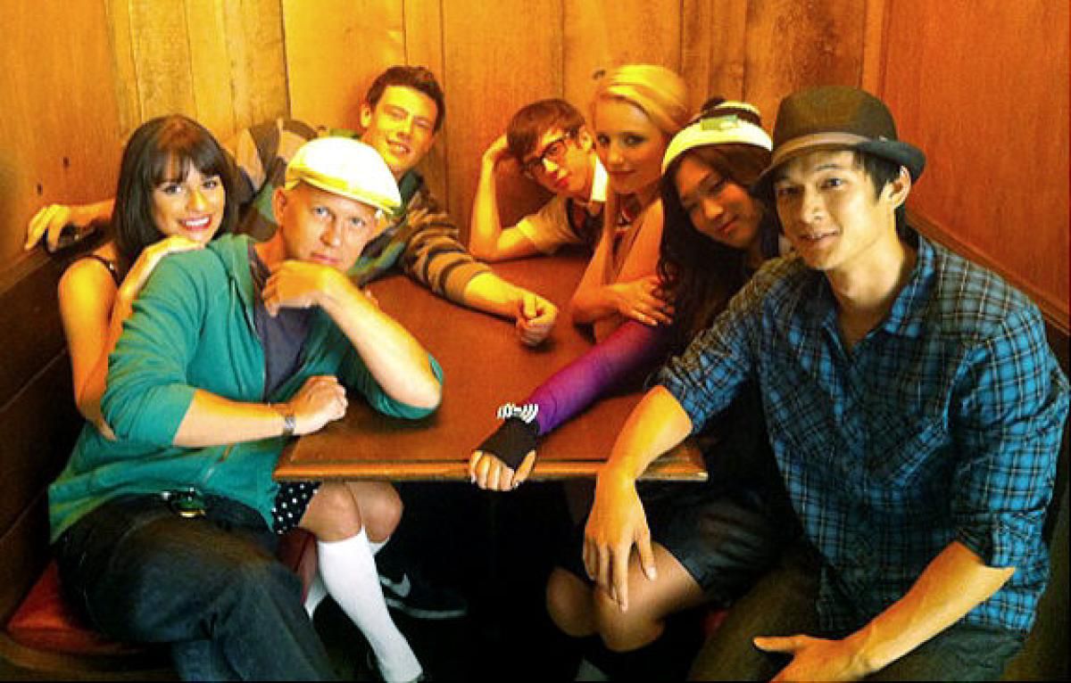 Glee Cast with Ryan Murphy