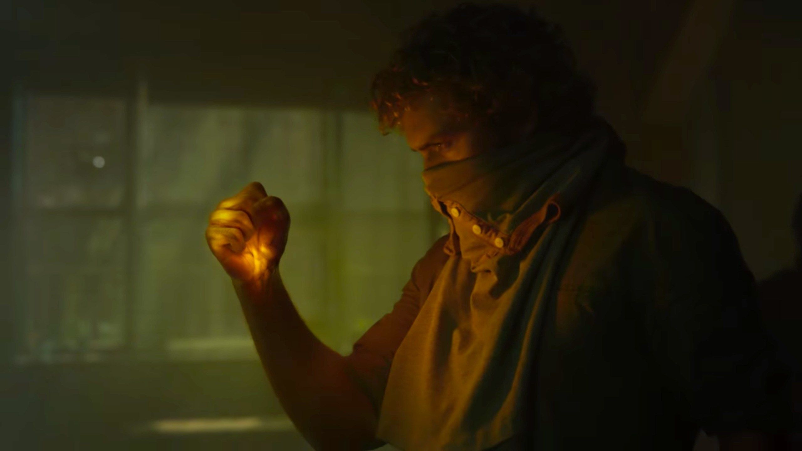 Iron Fist Glowing Hand Netflix