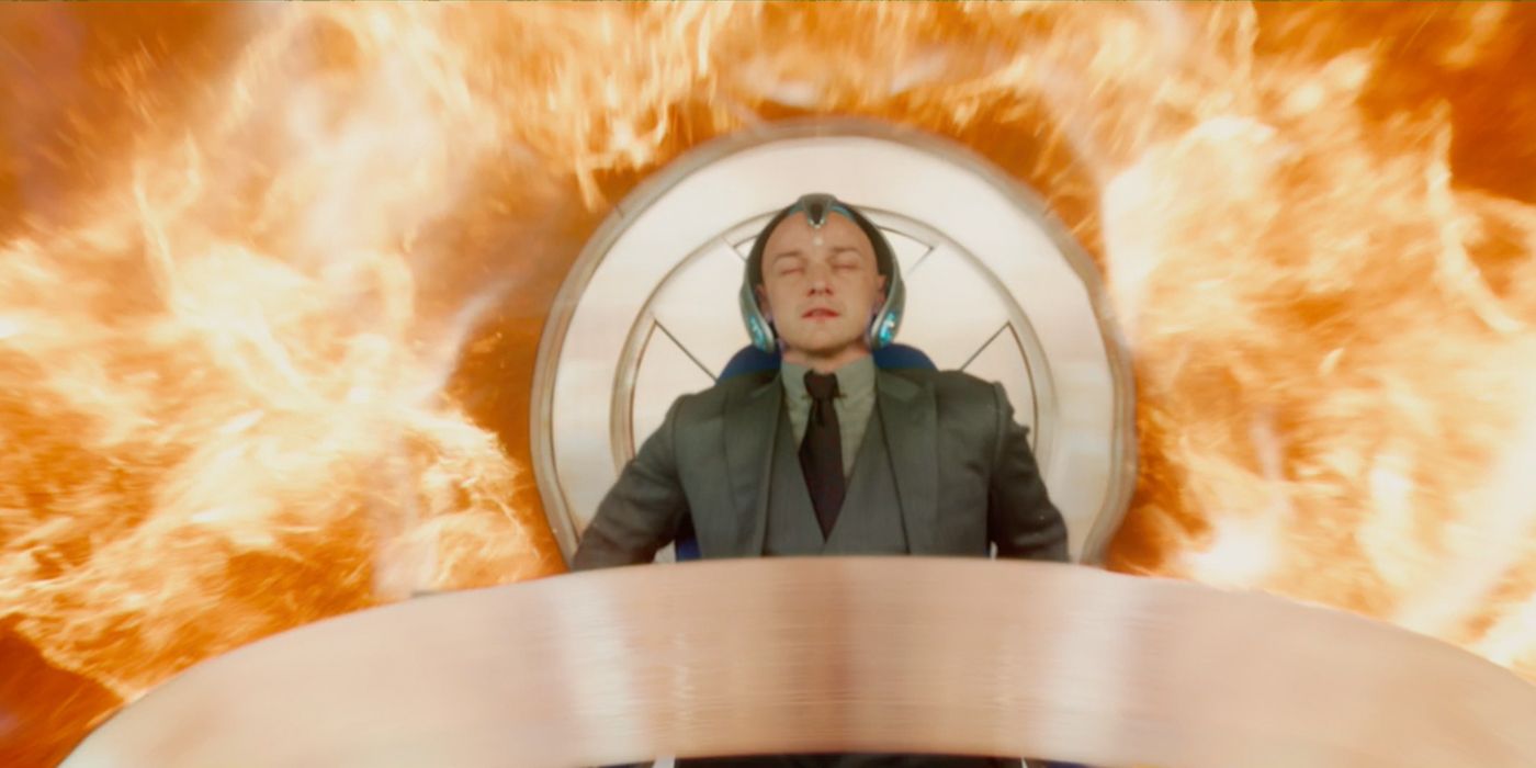 James McCavoy as Professor X using Cerebro flames in X-Men Dark Phoenix