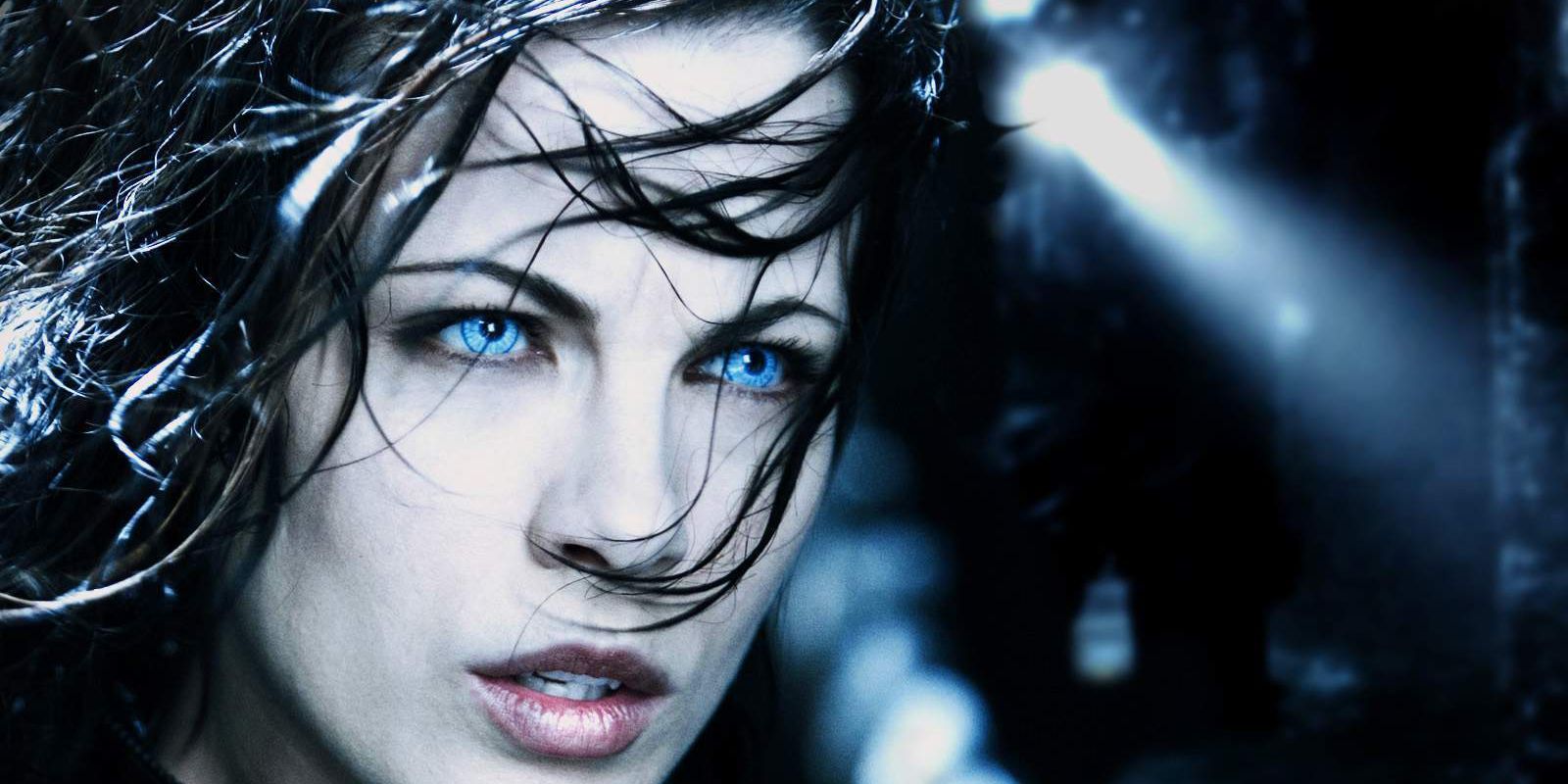 Kate Beckinsale as Selene in Underworld Evolution