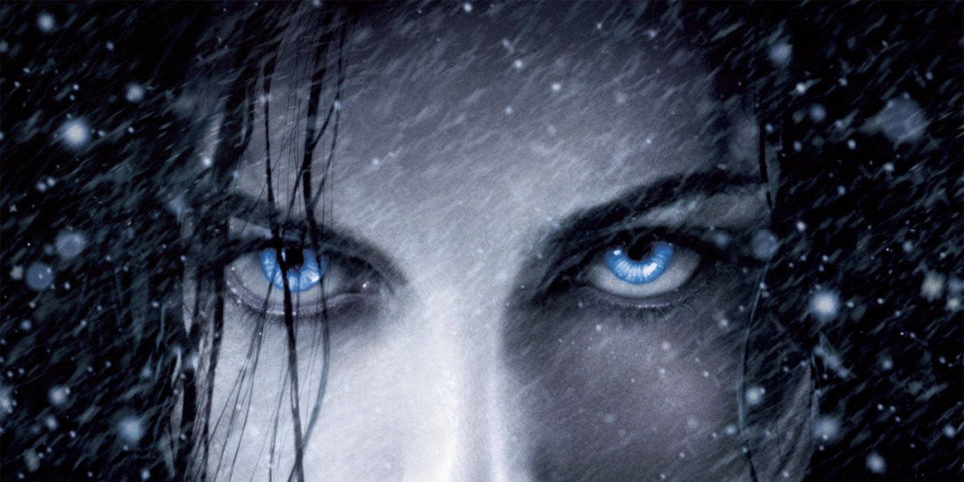 Kate Beckinsale as Selene on Underworld Evolution Poster