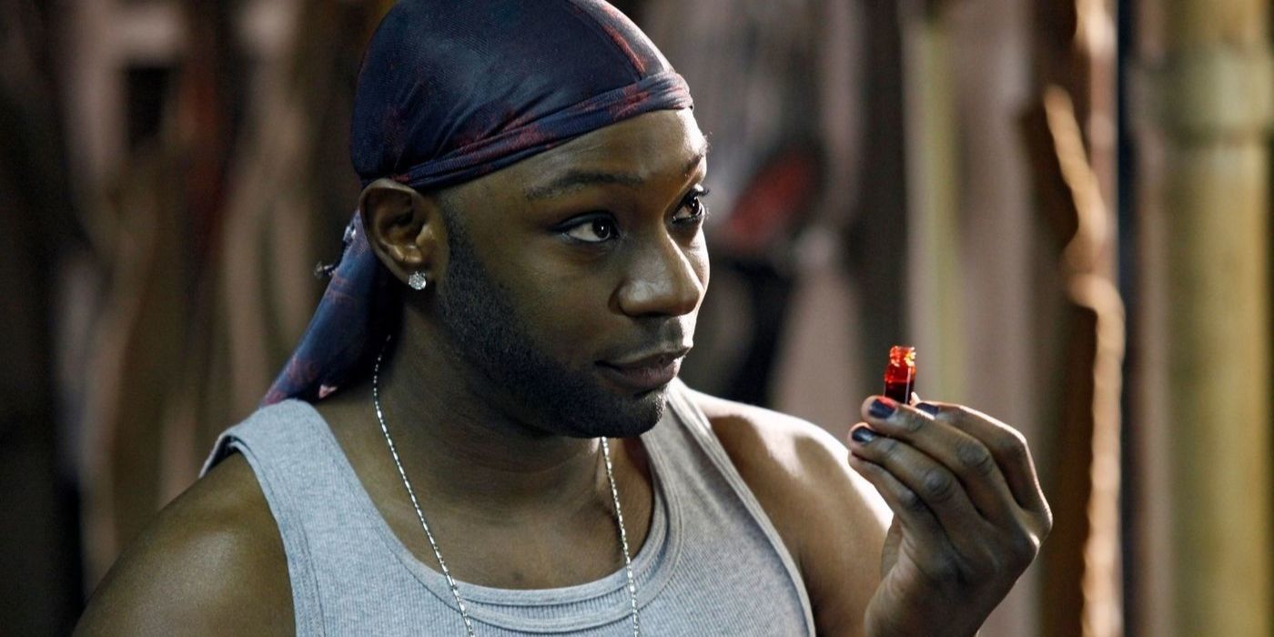 Lafayette holding a vial of V in True Blood