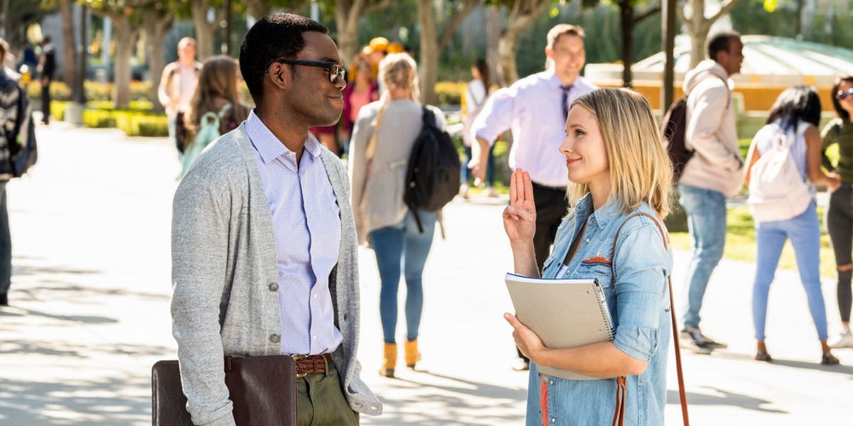 William Jackson Harper and Kristen Bell in The Good Place Season 3