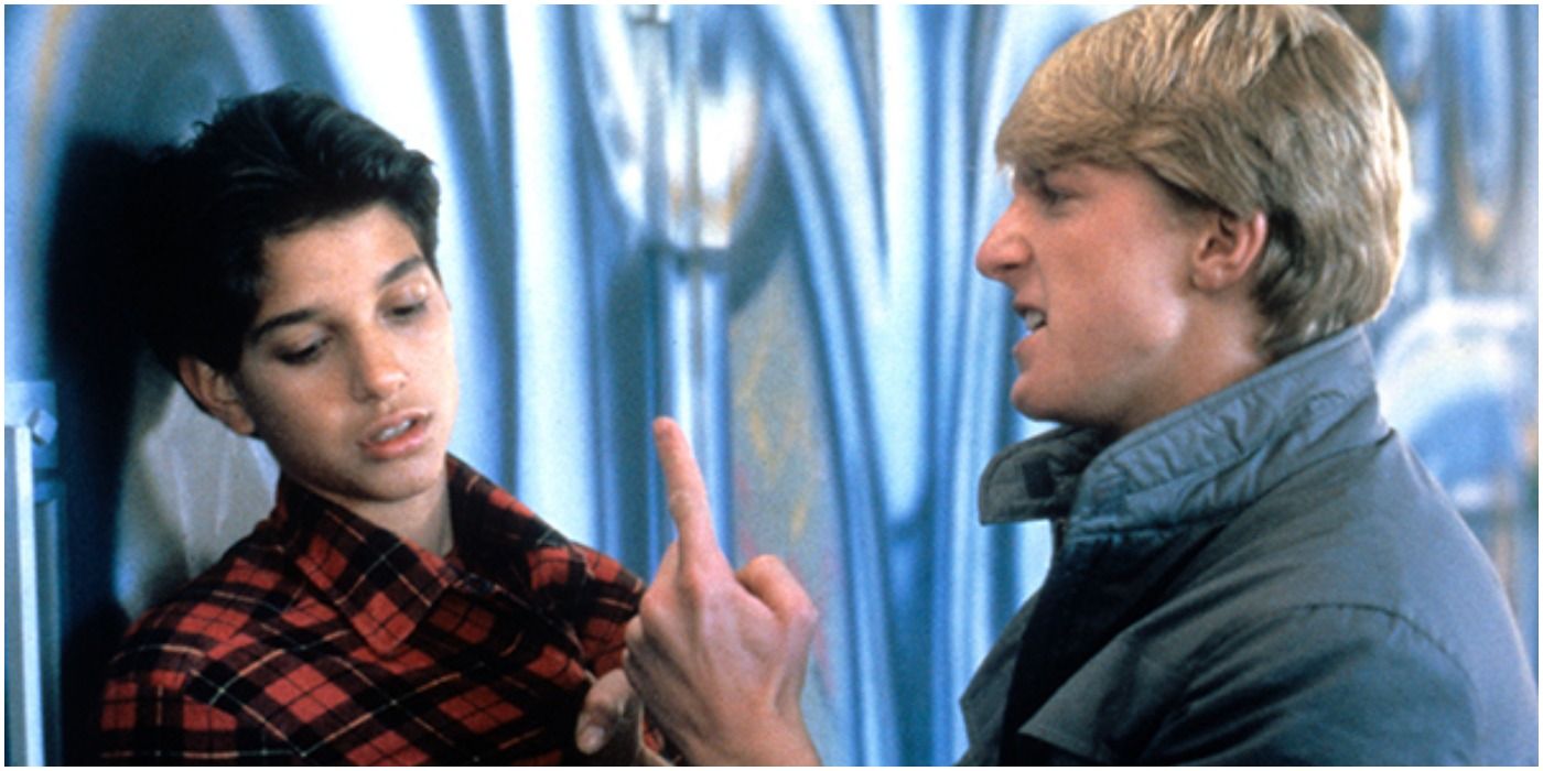 Ralph Macchio as Daniel LaRusso and William Zabka as Johnny Lawrence in The Karate Kid