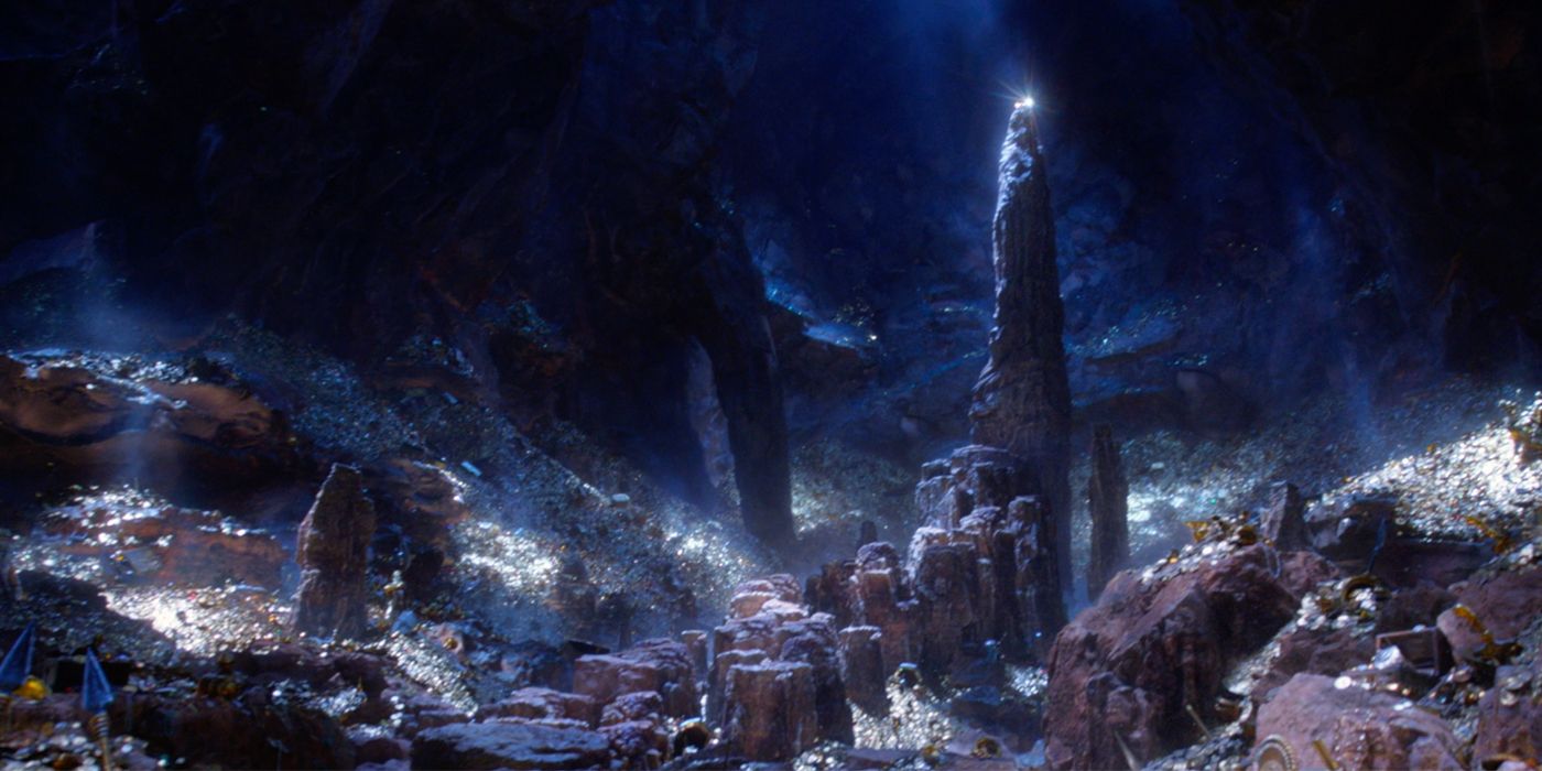 Inside the Cave of Wonders in Aladdin teaser trailer