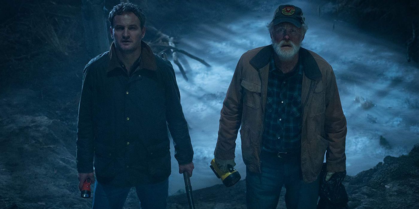 Jason Clarke and John Lithgow in Pet Sematary
