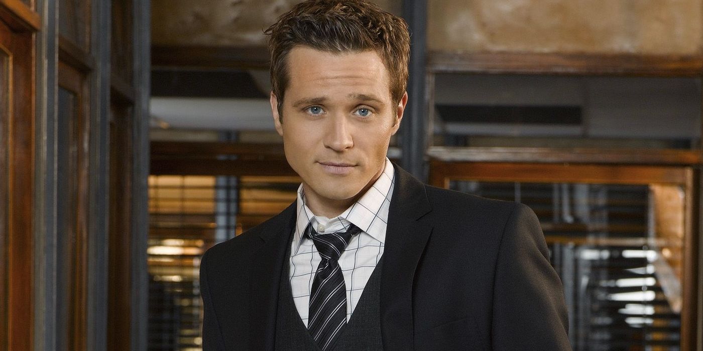 Seamus Dever as Kevin Ryan on Castle.