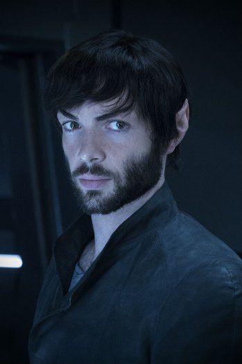 Star Trek Discovery Ethan Peck as Spock