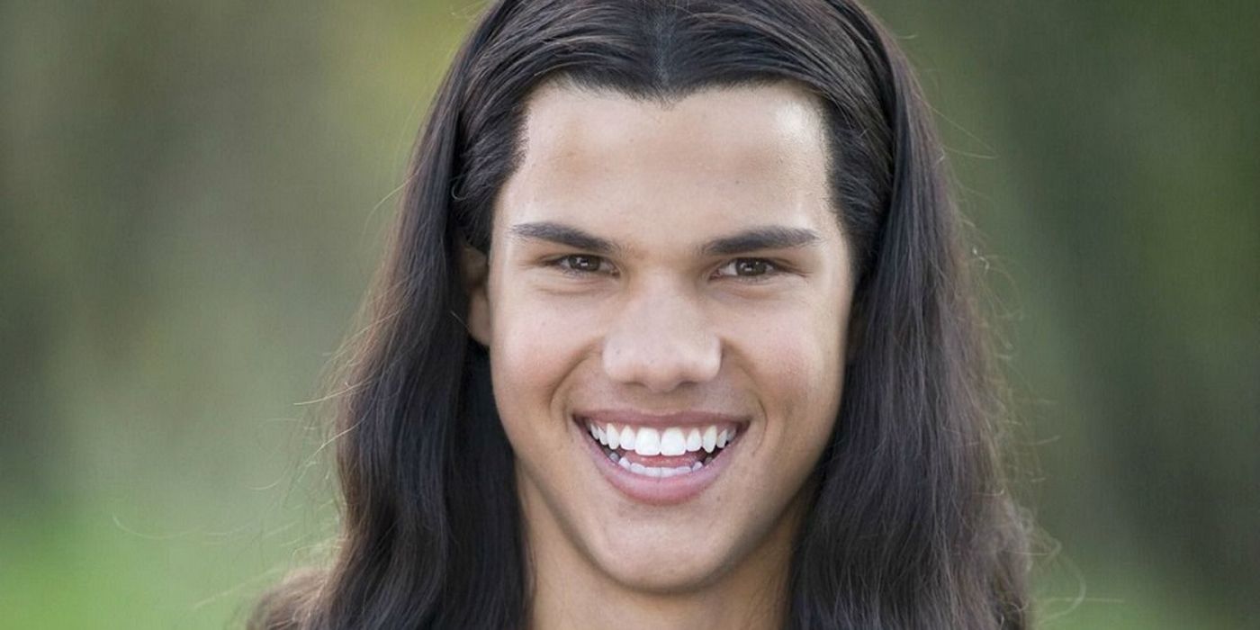 Taylor Lautner as Jacob Black in Twilight.