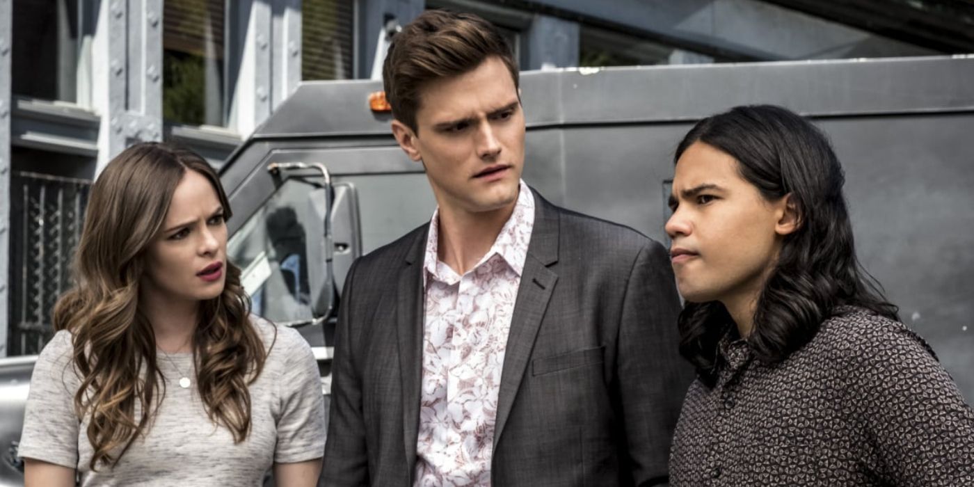 Ralph, Caitlin and Cisco in The Flash 