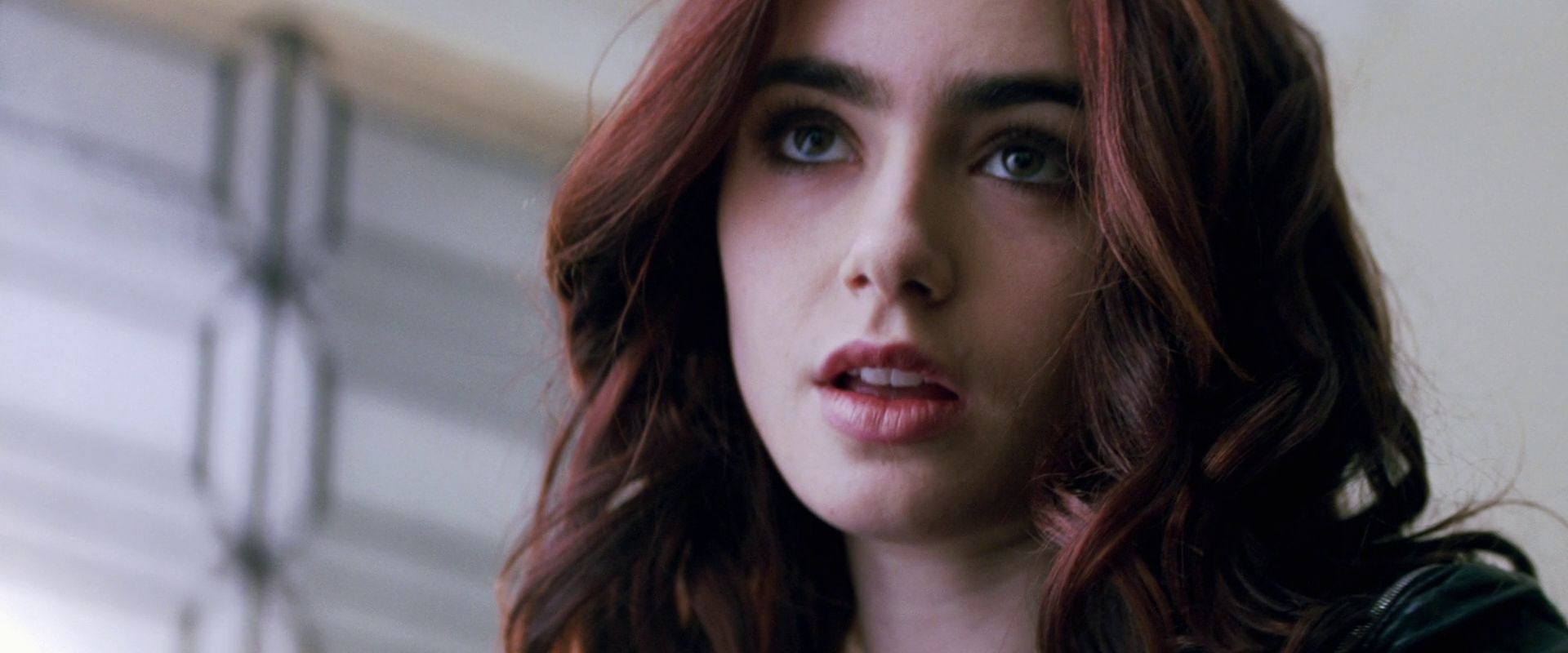 3. Lily Collins - Clary Fray. 