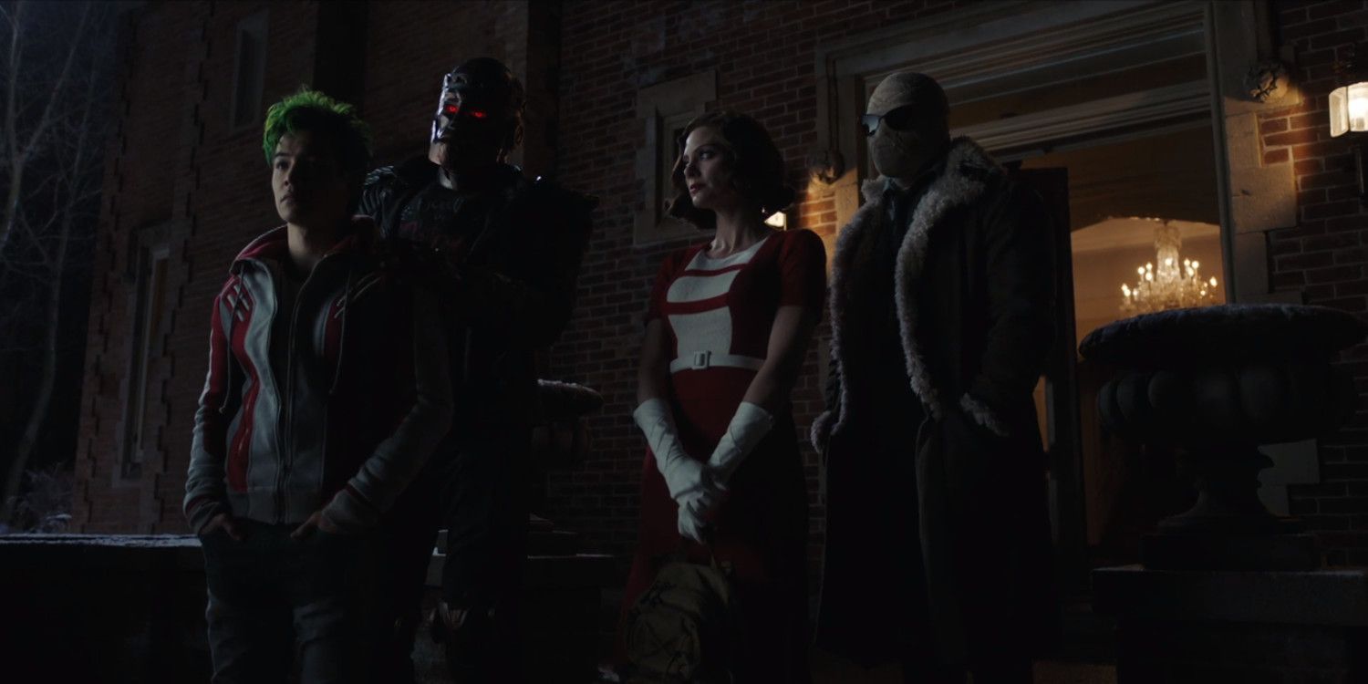 DC’s Titans Did Doom Patrol And Hawk & Dove The Wrong Way Around