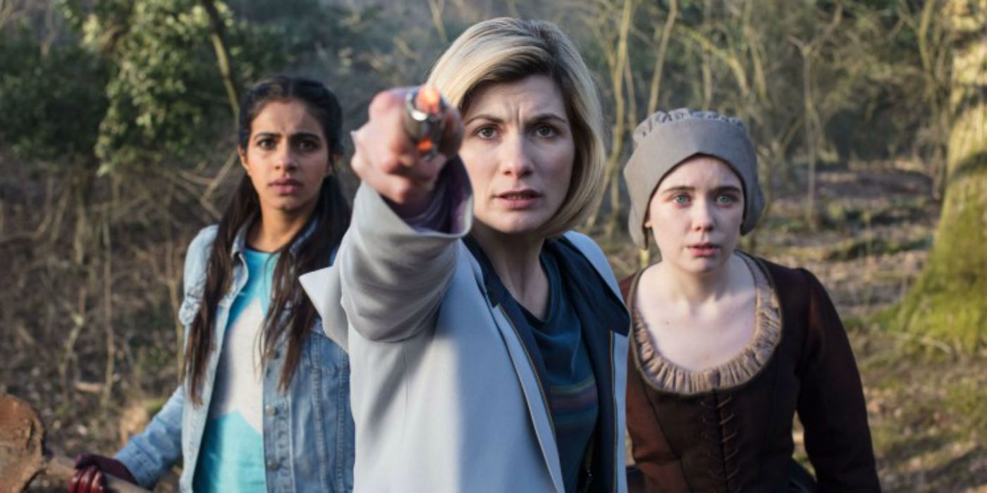 The Thirteenth Doctor uses her sonic screwdriver