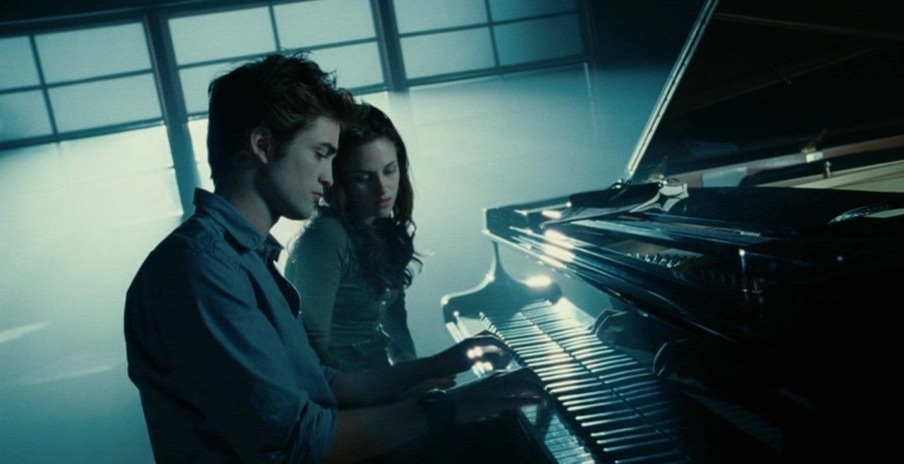 Twilight: 5 Worst Things Edward Did To Bella (& 5 Worst Bella Did To Edward)